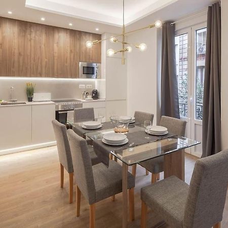 マドリードChamberi III Calle Cardenal Cisneros 3Br 3Bhアパートメント エクステリア 写真