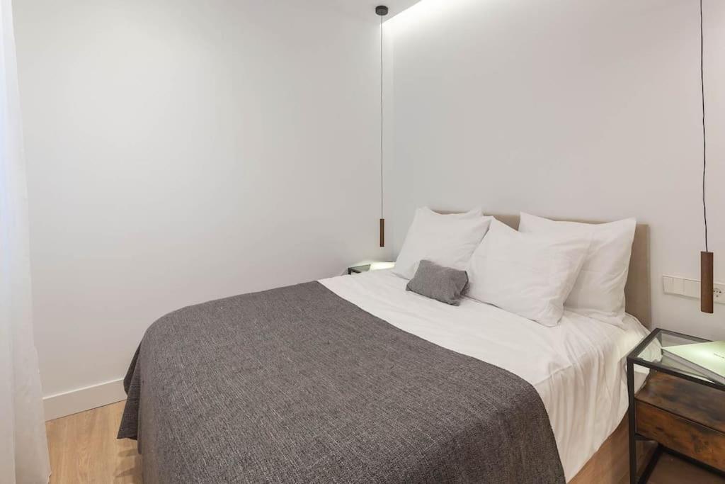 マドリードChamberi III Calle Cardenal Cisneros 3Br 3Bhアパートメント エクステリア 写真