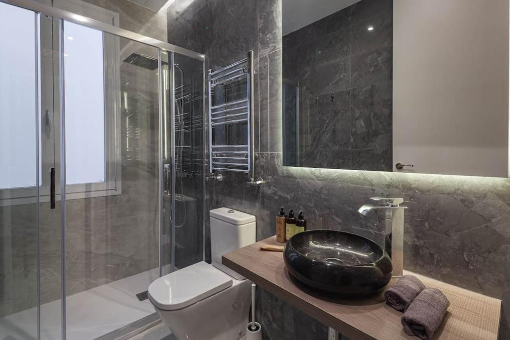 マドリードChamberi III Calle Cardenal Cisneros 3Br 3Bhアパートメント エクステリア 写真